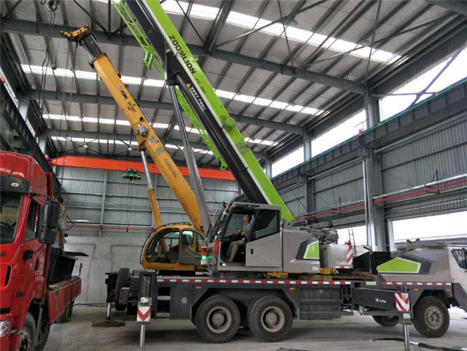 泰山区高空车出租需要注意哪些安全事项？